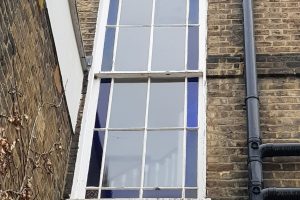 blue glass sash window restoring(before)